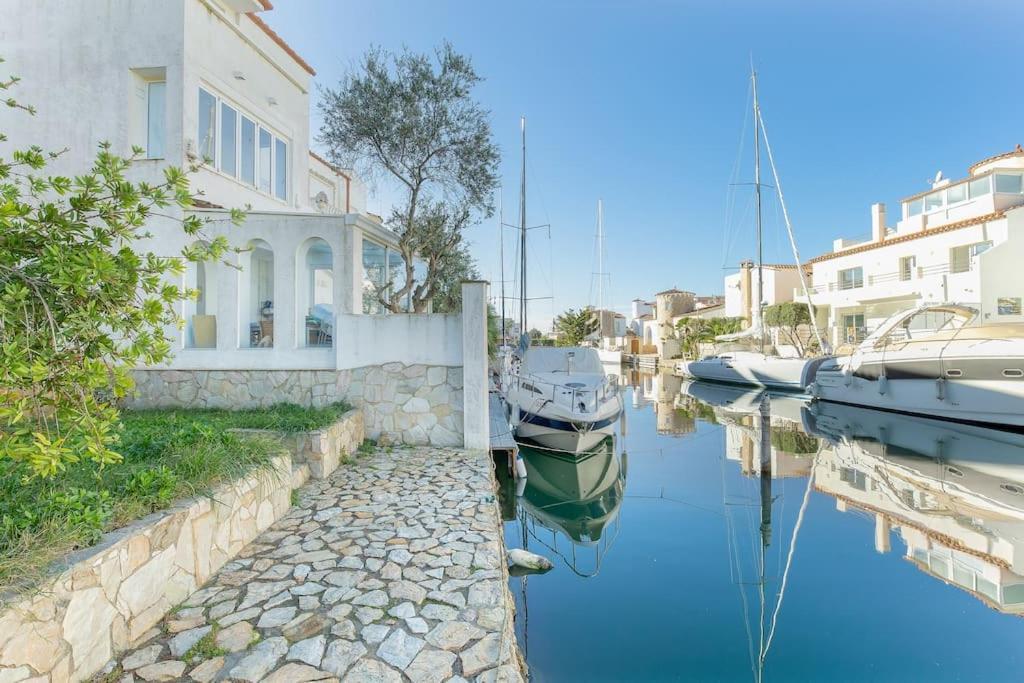 V020 - Puerto Primero Empuriabrava Exteriér fotografie