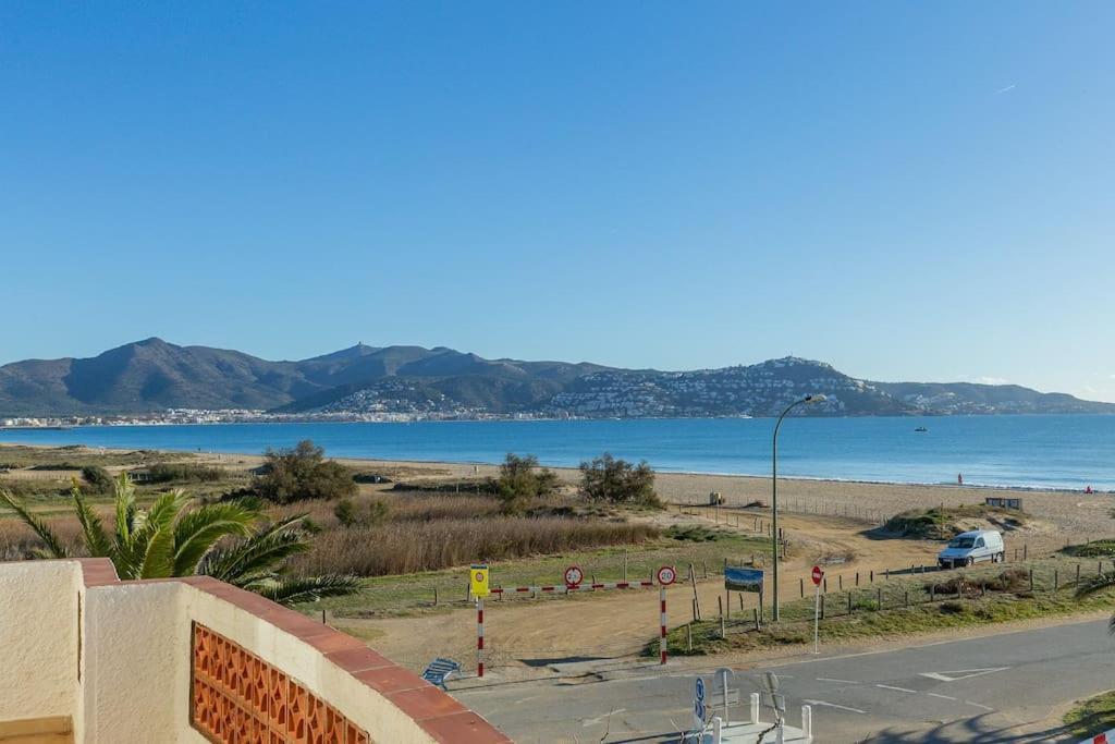 V020 - Puerto Primero Empuriabrava Exteriér fotografie