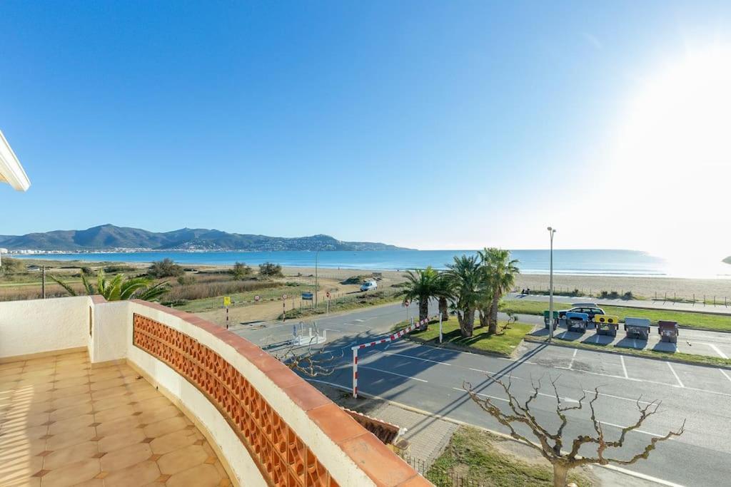 V020 - Puerto Primero Empuriabrava Exteriér fotografie