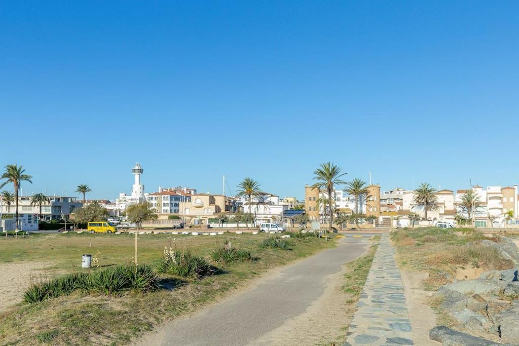 V020 - Puerto Primero Empuriabrava Exteriér fotografie